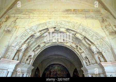 Die königliche Abtei unserer Lieben Frau von Fontevraud oder Fontevrault (auf Französisch: abbaye de Fontevraud) war ein Kloster im Dorf Fontevraud-l'Abbaye, in der Nähe Stockfoto