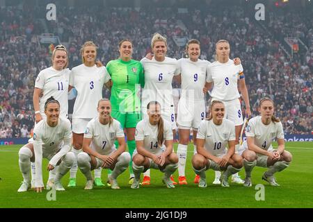 Manchester, Großbritannien. 06.. Juli 2022. Manchester, England, Juli 6. 2022: TeamFoto von England während des UEFA Womens Euro 2022 Fußballspiels zwischen England und Österreich im Old Trafford in Manchester, England. (Daniela Porcelli /SPP) Quelle: SPP Sport Press Foto. /Alamy Live News Stockfoto