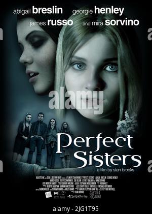 GEORGIE HENLEY, ABIGAIL BRESLIN, Plakat, perfekte Schwestern, 2014 Stockfoto