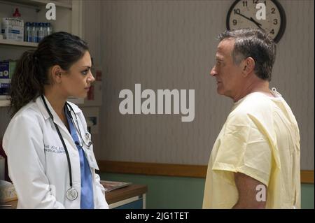 MILA KUNIS, Robin Williams, der ANGRIEST MANN IN Brooklyn, 2014 Stockfoto