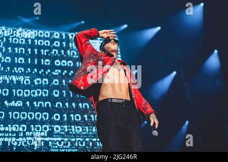 07/07/2022 - der italienische Rapper SALMO spielt live im San Siro Stadion in Mailand, Italien. Stockfoto