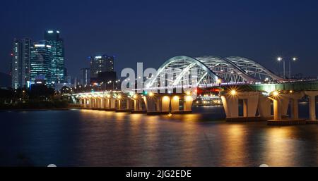 Nachtansicht Der Yanghwa-Brücke, Yeouido, Korea Stockfoto