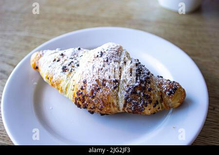 Schoko-croissant Stockfoto
