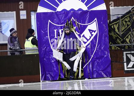 Bandy-Spiel zwischen IFK Motala gegen Edsbyns IF, XL Arena, Motala, Schweden. Im Bild: IFK Motalas Trainer Mattias Sjöholm. Stockfoto