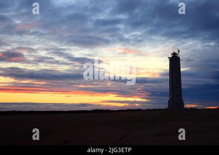 Leuchtturm Sonnenuntergang auf der Halbinsel Snaefellsnes im Westen Islands Stockfoto