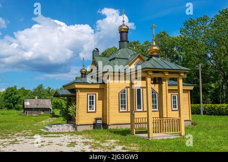 Orthodoxe Kirche in Varnja, einem Dorf am westlichen Ufer des Peipussees. Estland Stockfoto