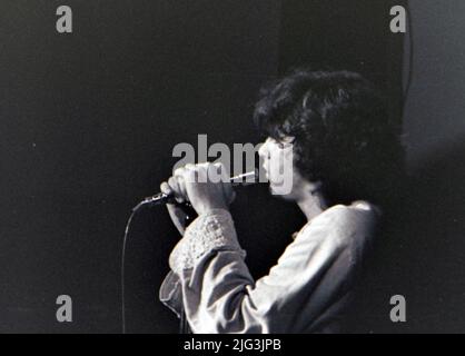 THE DOORS mit Jim Morrison am 7. September 1968 im New Roundhouse, Chalk Farm, London. Jefferson Airplane waren in dieser Nacht ebenfalls auf der B ill. Stockfoto