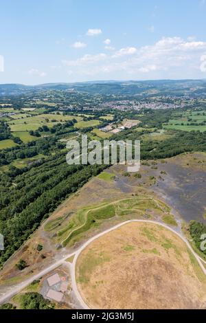 Eine Luftaufnahme des Parc penallta ein Landschaftspark, der auf dem Gelände der alten Kohlekollierie in Südwales errichtet wurde Stockfoto