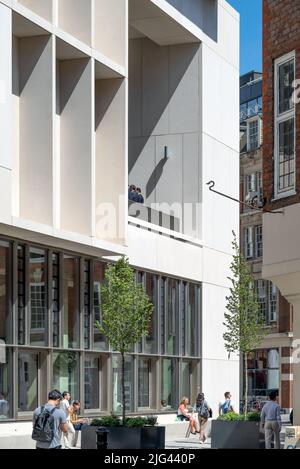 London, England, Großbritannien - Paul Marshall-Gebäude für die London School of Economics von Grafton Architects Stockfoto