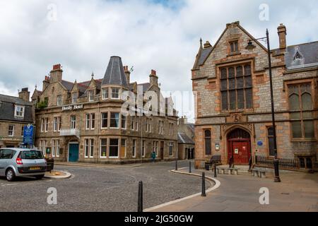 Huntly Market Square im Stadtzentrum von Huntly, Aberdeenshire, Schottland, Großbritannien Stockfoto