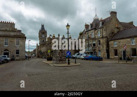 Huntly Market Square im Stadtzentrum von Huntly, Aberdeenshire, Schottland, Großbritannien Stockfoto