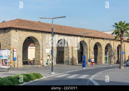 17.. Jahrhundert Taverna Koper (Salzlager des hl. Markus) Pristaniska ulica, Koper, Slowenisch Istrien, Slowenien Stockfoto