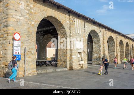 17.. Jahrhundert Taverna Koper (Salzlager des hl. Markus) Pristaniska ulica, Koper, Slowenisch Istrien, Slowenien Stockfoto