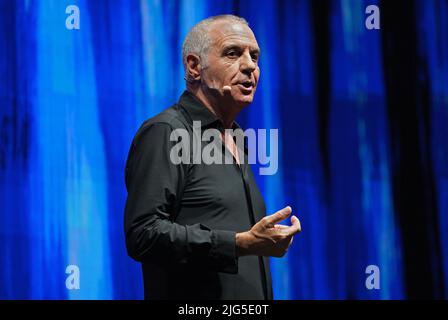 Vercelli, Italien. 7.. Juli 2022. Die Live-Show 'La favola Mia' des italienischen Schauspielers Giorgio Panariello. Quelle: Giorgio Morera/Alamy Live News Stockfoto