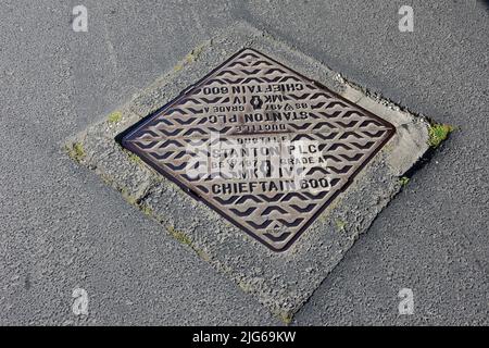 Prestatyn, Großbritannien. Juni 22, 2022. Eine Schachtabdeckung, die von Stanton PLC. Hergestellt wurde Stockfoto