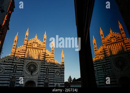 Monza, Italien. 07.. Juli 2022. Monza, Italien : WEC 6H von Monza 2022, die Stadt Monza, Stadt Monza, Reisefeature, Kathedrale von Monza Cattedrale Duomo San Giovanni Battista Credit: dpa/Alamy Live News Stockfoto