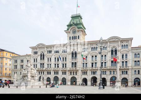 Palazzo del Municipio di Trieste (Rathaus), Piazza Unita d'Italia (Platz der Einheit Italiens), Triest, Region Friaul Julisch Venetien, Italien Stockfoto