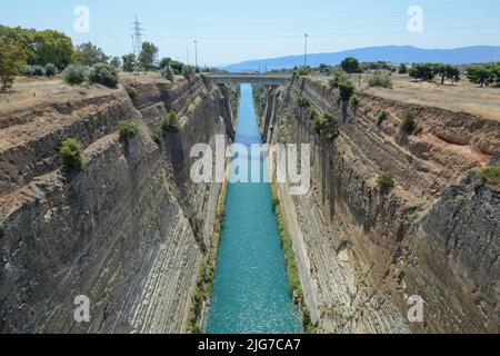 Blick auf den Kanal von Korinth auf Griechenland Stockfoto