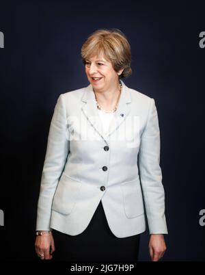 Brüssel, Belgien. 24.. November 2017. Die britische Premierministerin Teresa May beim Fünften Gipfeltreffen der Östlichen Partnerschaft in Brüssel. (Bild: © Mykhaylo Palinchak/SOPA Images via ZUMA Press Wire) Stockfoto