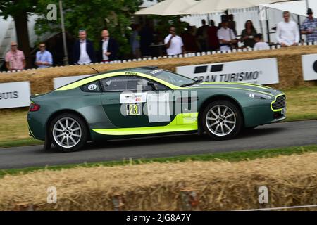 Phil House, Aston Martin Vantage Rally GT4, Dawn of Modern Rallye, Forest Rally Stage, Goodwood Festival of Speed, The Innovators - Masterminds of M Stockfoto