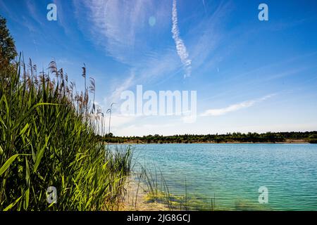 Karibisches Gefühl am See Stockfoto