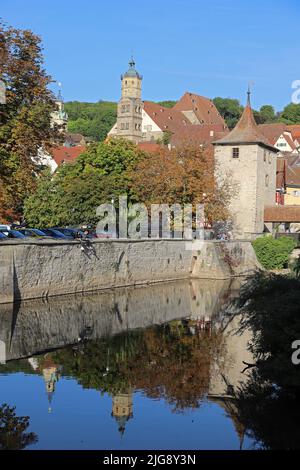 Deutschland, Baden-Württemberg, Schwäbisch Hall Kocher Sulfer Turm Sulfer Steg Stockfoto