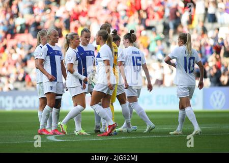 VEREINIGTES KÖNIGREICH. 08.. Juli 2022. Milton Keynes, England, 8. 2022. Juli: Niederlage für Finnland und der Schlusspfiff während des UEFA Womens Euro 2022 Fußballspiels zwischen Spanien und Finnland im Stadium MK in Milton Keynes, England. (Pedro Soares/SheKicks/SPP) Quelle: SPP Sport Press Photo. /Alamy Live News Stockfoto