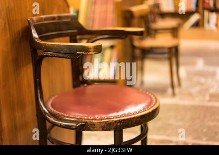 Stuhl in einem Buchladen Stockfoto