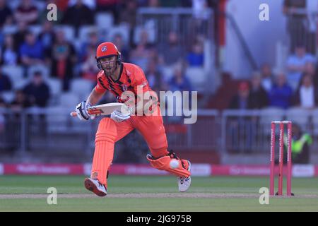 Manchester, Großbritannien. 08.. Juli 2022. Phil Salt of Lancashire Lightning in Manchester, Vereinigtes Königreich am 7/8/2022. (Foto von Conor Molloy/News Images/Sipa USA) Quelle: SIPA USA/Alamy Live News Stockfoto