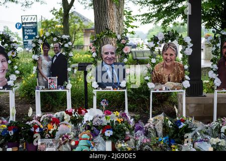 Highland Park, USA. 08.. Juli 2022. Fotos zeigen die Opfer der Massenschießerei vom 4.. Juli im Highland Park, IL, am Freitag, den 8. Juli 2022. (Foto von Christopher Dilts/Sipa USA) Quelle: SIPA USA/Alamy Live News Stockfoto