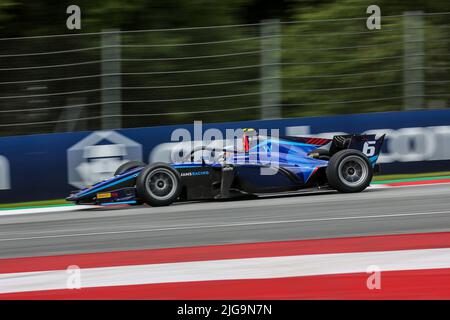 06 SARGEANT Logan (usa), Carlin, Dallara F2, Aktion während des 8.. Rennens der FIA Formel 2 Meisterschaft 2022, auf dem Red Bull Ring, vom 8. Bis 10. Juli 2022 in Spielberg, Österreich - Foto: Sebastian Rozendaal/DPPI/LiveMedia Stockfoto