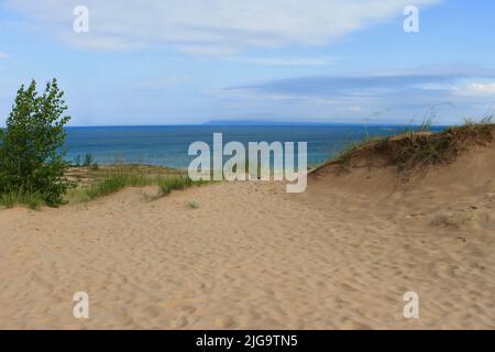 Wind Zieht Über Den Lake Michigan Stockfoto