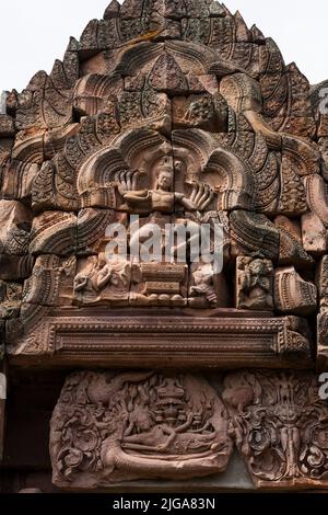 Prasat hin Khao Phanom rung, Relief von Giebel, Buri RAM, Buriram, Isan (Isaan), Thailand, Südostasien, Asien Stockfoto