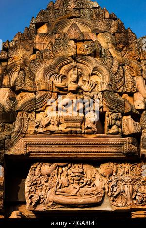 Prasat hin Khao Phanom rung, Relief von Giebel, Buri RAM, Buriram, Isan (Isaan), Thailand, Südostasien, Asien Stockfoto