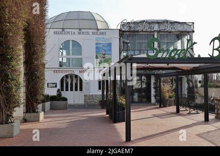 Anacapri - Seggiovia del Monte Solaro di pomeriggio Stockfoto