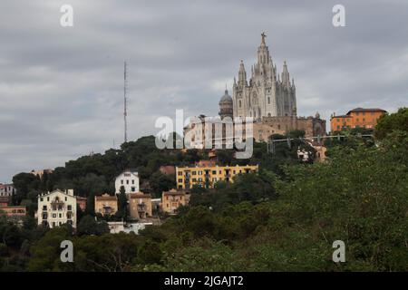 Die Kirche Sagrat Cor, auf dem Gipfel des Tibidabo, Barcelona Catalunya Spanien Stockfoto