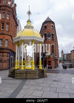 Jaffe Memorial Trinkbrunnen eine Ode an die Jüdische Gemeinde in Belfast Stockfoto