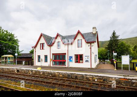 Der Bahnhof in Achnasheen, einem kleinen Dorf in Ross-Shire im schottischen Highland council Stockfoto