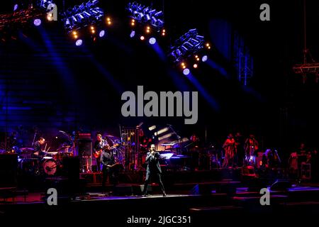 Verona Italien 4 juli 2022 Nick Cave & The Bad Seeds live in der Arena di Verona © Roberto Finizio / Alamy Live News Stockfoto