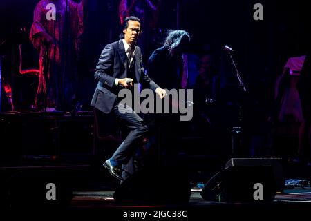 Verona Italien 4 juli 2022 Nick Cave & The Bad Seeds live in der Arena di Verona © Roberto Finizio / Alamy Live News Stockfoto