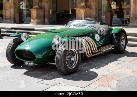 Oviedo, Spanien - 01. Juli 2022: Retro-Sportwagen Jaguar Ronart W152. Green vintage antike Automobil Stockfoto