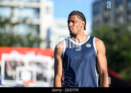 Paris, Frankreich. 09.. Juli 2022. Axel Toupane von Le Cartel während des Quai 54 Basketballturniers (der Streetball-Weltmeisterschaft) in Paris, Frankreich am 9. Juli 2022. Kredit: Victor Joly/Alamy Live Nachrichten Stockfoto