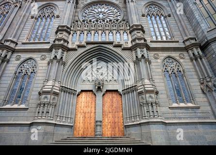 Portal der Kathedrale San Juan Bautista, Wahrzeichen der Stadt, Arucas, Kanarischen Inseln, Spanien, Europa Stockfoto