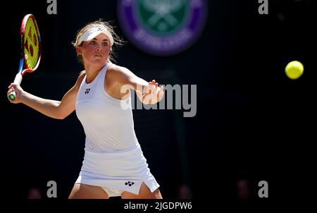 Liv Hovde im Einsatz gegen Luca Udvardy am dreizehnten Tag der Wimbledon Championships 2022 beim All England Lawn Tennis and Croquet Club in Wimbledon. Bilddatum: Samstag, 9. Juli 2022. Stockfoto