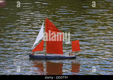 Modellboote auf dem Portishead See Stockfoto