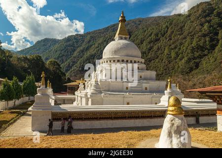 Chorten Kora in Trashiyangtse, Eastern Bhutan. Stockfoto