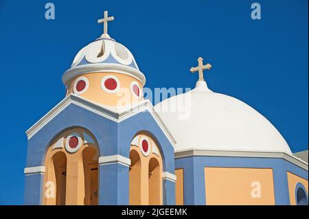 Katholische Kirche des Heiligen Stylianos in Thira, Santorini, Griechenland Stockfoto