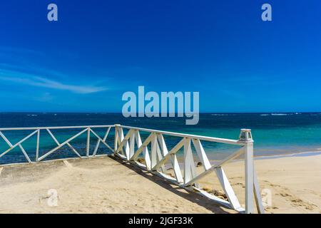 Playa Dorada in Puerto Plata - Dominikanische Republik, schöner tropischer Strand - 2022 Stockfoto