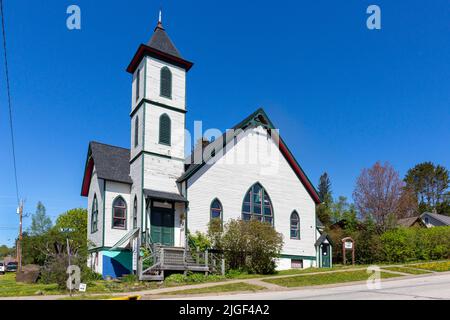 Betsy Bowen Gallery und Art Studios adaptive Wiederverwendung einer 1903 in Grand Marais, Minnesota, befindlichen norwegisch-lutherischen Kirche Stockfoto