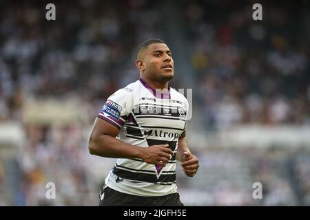 Newcastle, England - 10.. Juli 2022 - Joe Lovodua (14) von Hull FC, Rugby League Betfred Super League Magic Weekend Hull Kingston Rovers vs Hull FC im St James' Park Stadium, Newcastle, Großbritannien Credit: Dean Williams/Alamy Live News Stockfoto